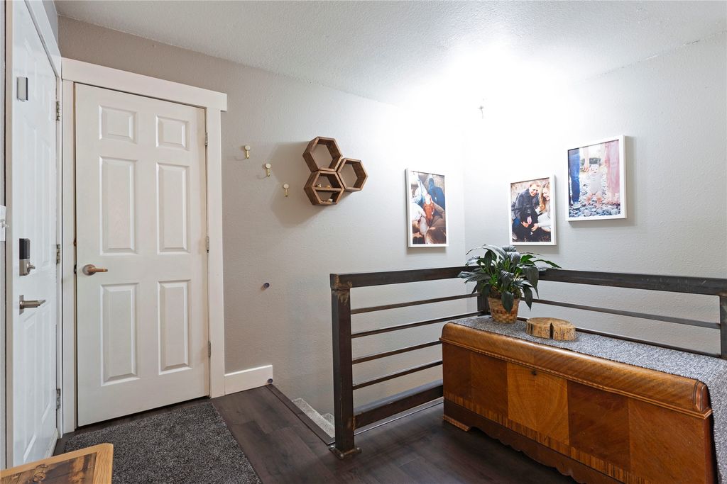 5307 Skyview Drive, Missoula, MT 59803 photo 4