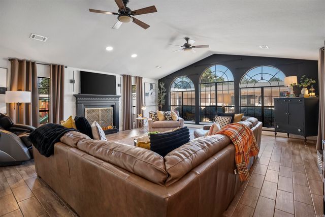 1406 Lester Lane, Trumann, AR 72472