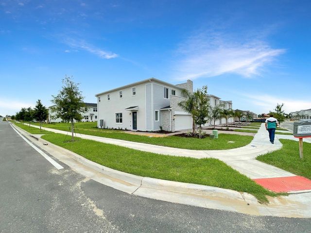 218 NINE IRON DRIVE, Davenport, FL 33896