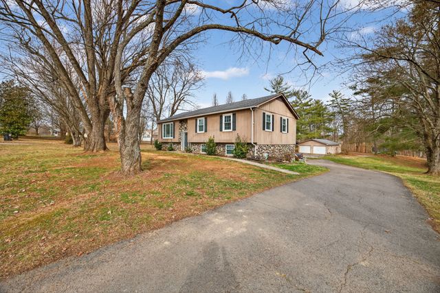 3213 Haney Dr, Cookeville, TN 38506