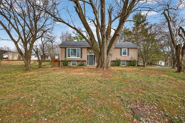 3213 Haney Dr, Cookeville, TN 38506