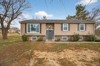 3213 Haney Dr, Cookeville, TN 38506