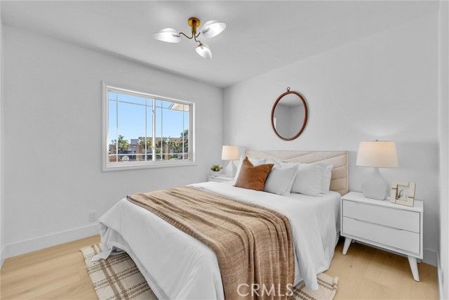 9132 Dickens, Westminster, CA 92683