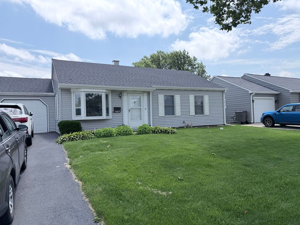 15013 Huntington Court, Orland Park, IL 60462