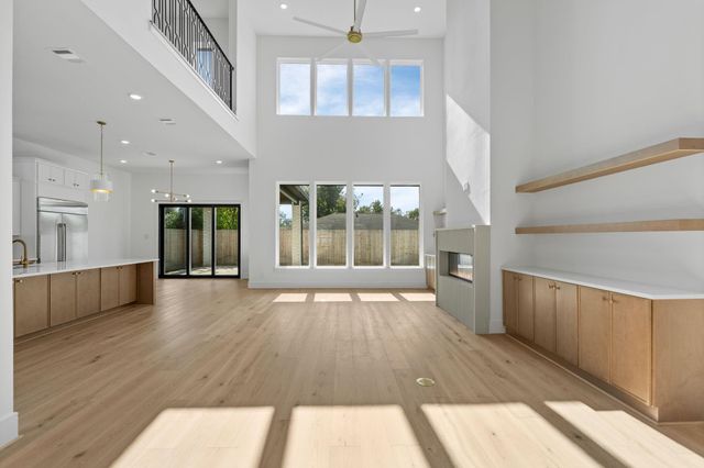 8021 Turquoise Lane, Houston, TX 77055