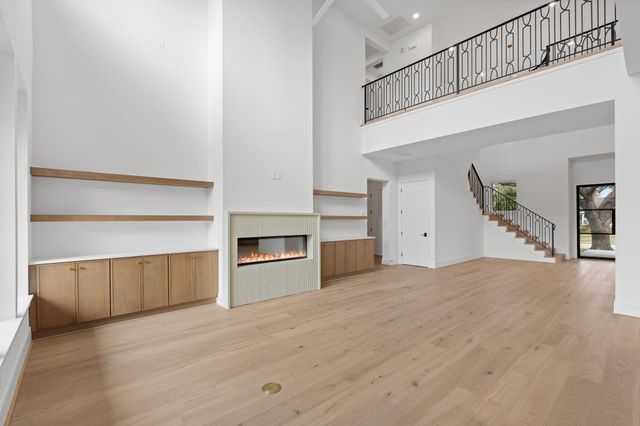 8021 Turquoise Lane, Houston, TX 77055