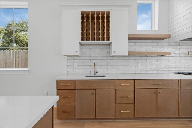 8021 Turquoise Lane, Houston, TX 77055