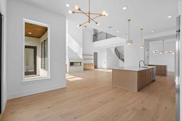 8021 Turquoise Lane, Houston, TX 77055