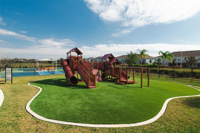 5489 ELMVIEW CROSSING, Wesley Chapel, FL 33545