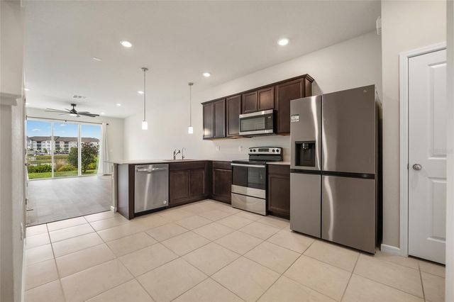 5489 ELMVIEW CROSSING, Wesley Chapel, FL 33545