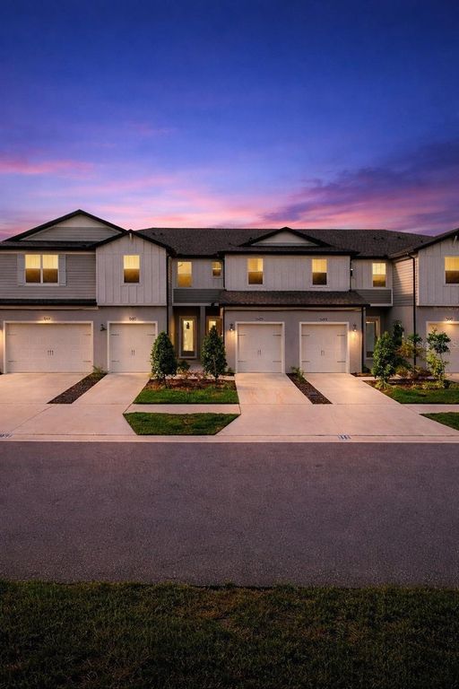 5489 ELMVIEW CROSSING, Wesley Chapel, FL 33545