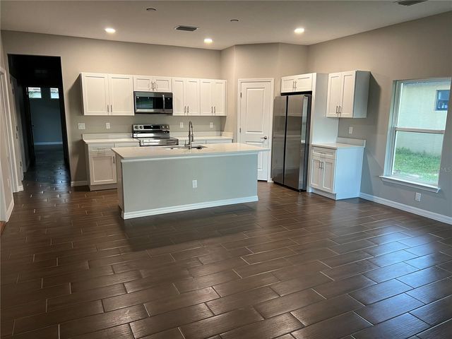 554 RONNOC LANE, New Smyrna Beach, FL 32168