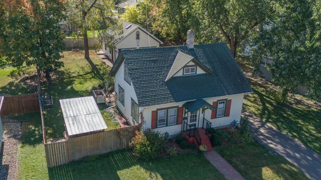 625 7th Street W, Hastings, MN 55033