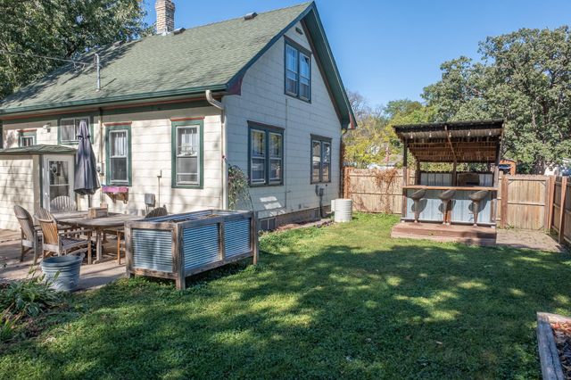 625 7th Street W, Hastings, MN 55033