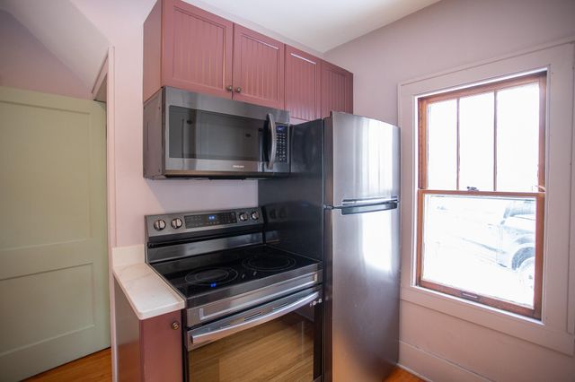 625 7th Street W, Hastings, MN 55033