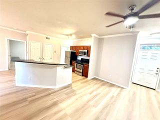 6804 N Capital Of Texas Highway 812, Austin, TX 78731