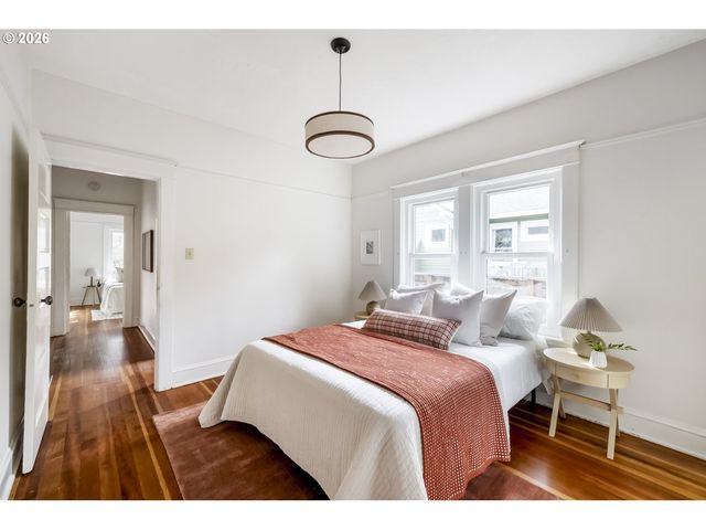 1235 Se REYNOLDS St, Portland, OR 97202