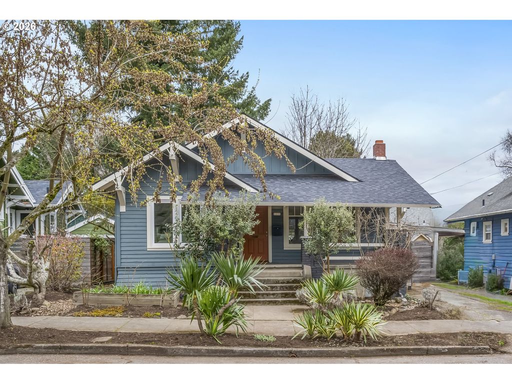 1235 Se REYNOLDS St, Portland, OR 97202