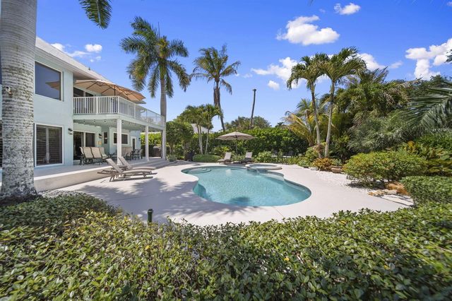3663 SE Forecastle Court, Stuart, FL 34997
