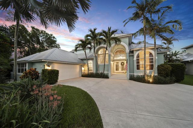3663 SE Forecastle Court, Stuart, FL 34997