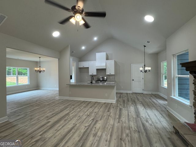 2021 N. Hicks Road, Toccoa, GA 30577