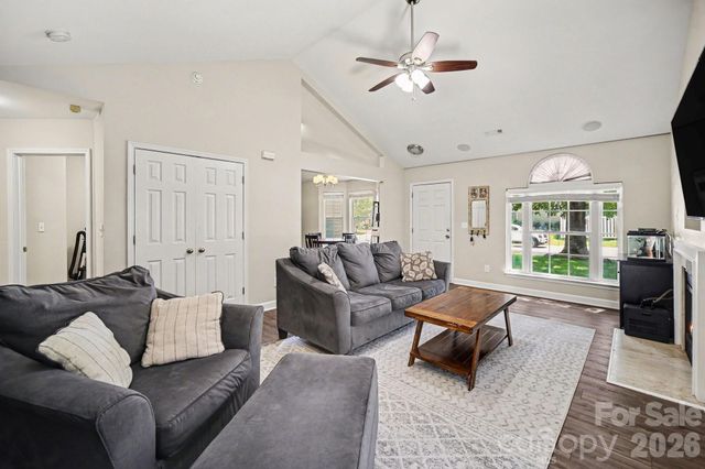132 Brookhollow Drive, Mount Holly, NC 28120