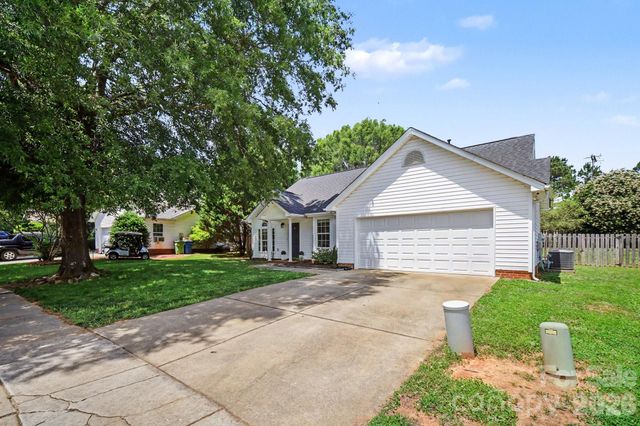 132 Brookhollow Drive, Mount Holly, NC 28120