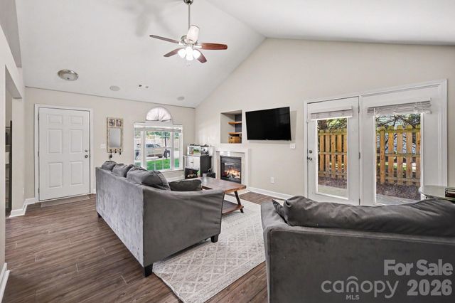 132 Brookhollow Drive, Mount Holly, NC 28120