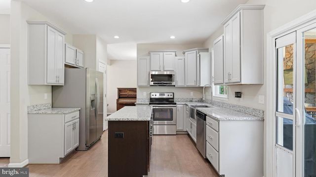 7728 PO RIVER DR, Spotsylvania, VA 22551