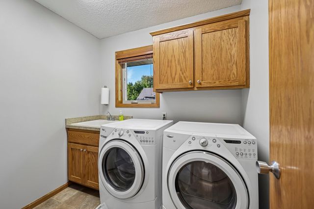 7638 Packard Avenue NE, Otsego, MN 55330