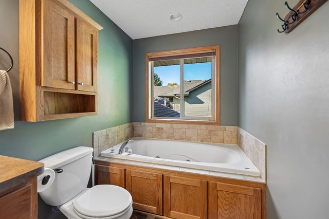 7638 Packard Avenue NE, Otsego, MN 55330