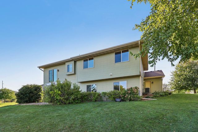 7638 Packard Avenue NE, Otsego, MN 55330
