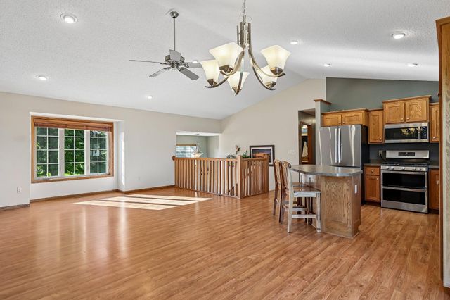7638 Packard Avenue NE, Otsego, MN 55330