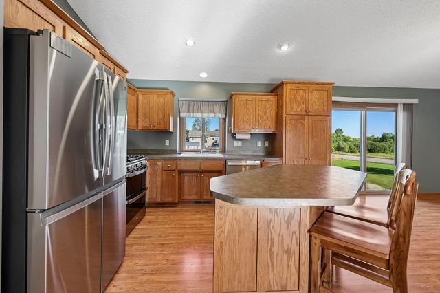 7638 Packard Avenue NE, Otsego, MN 55330