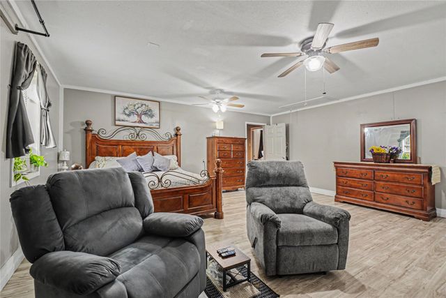 2382 N FM 1743 Road, Windom, TX 75492
