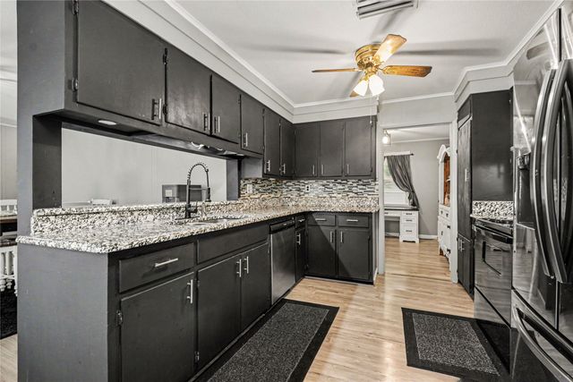 2382 N FM 1743 Road, Windom, TX 75492