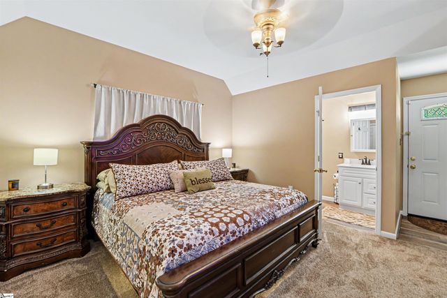 159 Oak Hill Drive, Piedmont, SC 29673