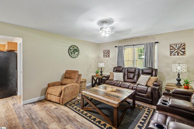 159 Oak Hill Drive, Piedmont, SC 29673