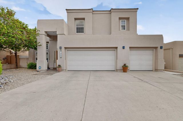 12700 Sunset Ridge Place NE, Albuquerque, NM 87111