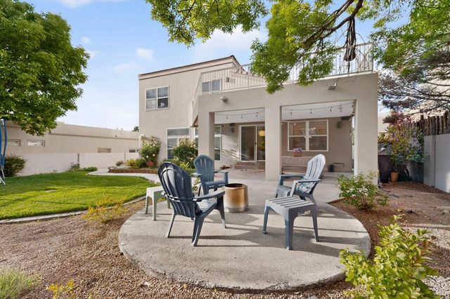 12700 Sunset Ridge Place NE, Albuquerque, NM 87111