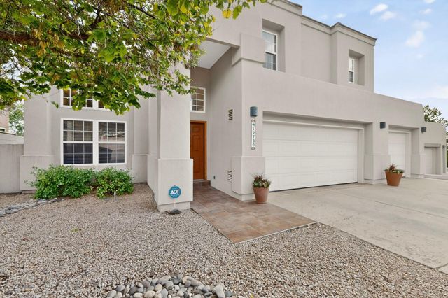 12700 Sunset Ridge Place NE, Albuquerque, NM 87111