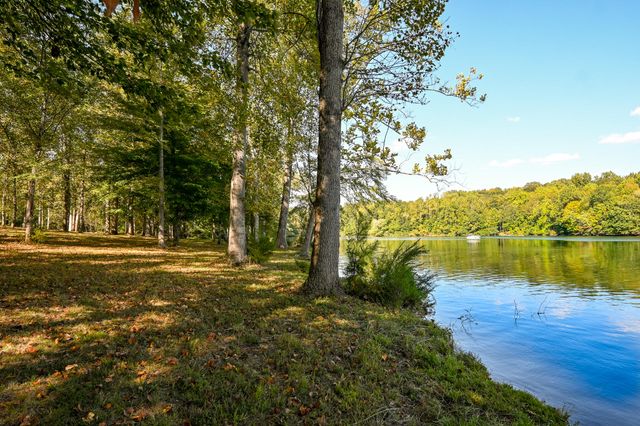 8024 B Highway 58, Harrison, TN 37341