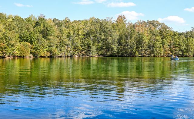8024 B Highway 58, Harrison, TN 37341