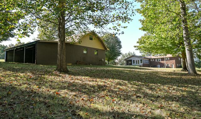 8024 B Highway 58, Harrison, TN 37341