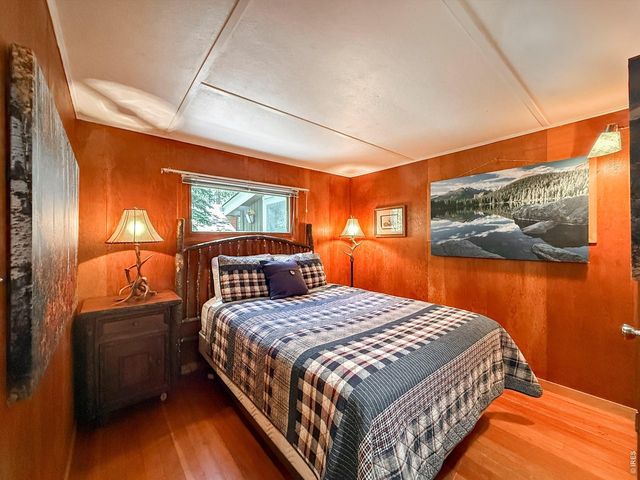 438 Aspen Dr, Lyons, CO 80540