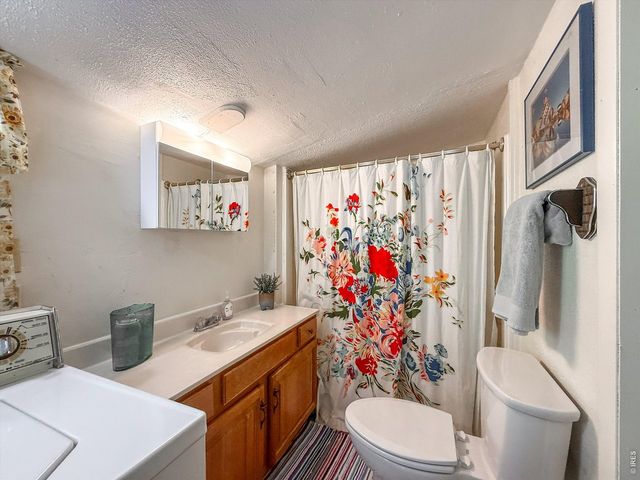 438 Aspen Dr, Lyons, CO 80540