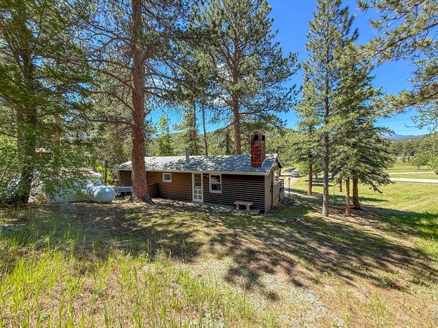438 Aspen Dr, Lyons, CO 80540