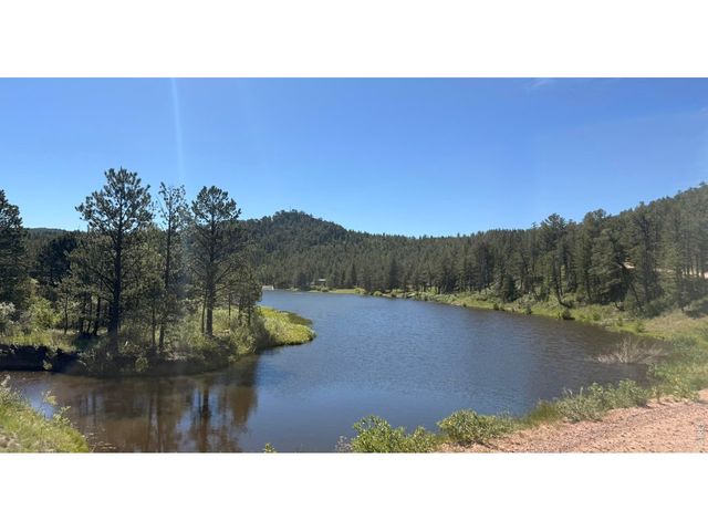 438 Aspen Dr, Lyons, CO 80540