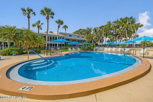 215 RIVER BEND Place C, Welaka, FL 32193