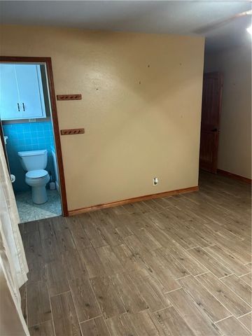 445 Haroldson Dr, Corpus Christi, TX 78412
